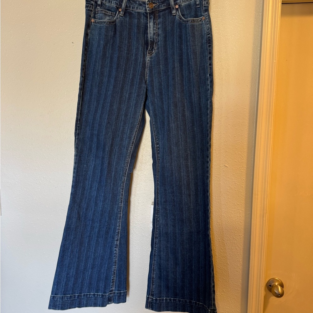 33/34 Rock & Roll Women’s Flare Jeans